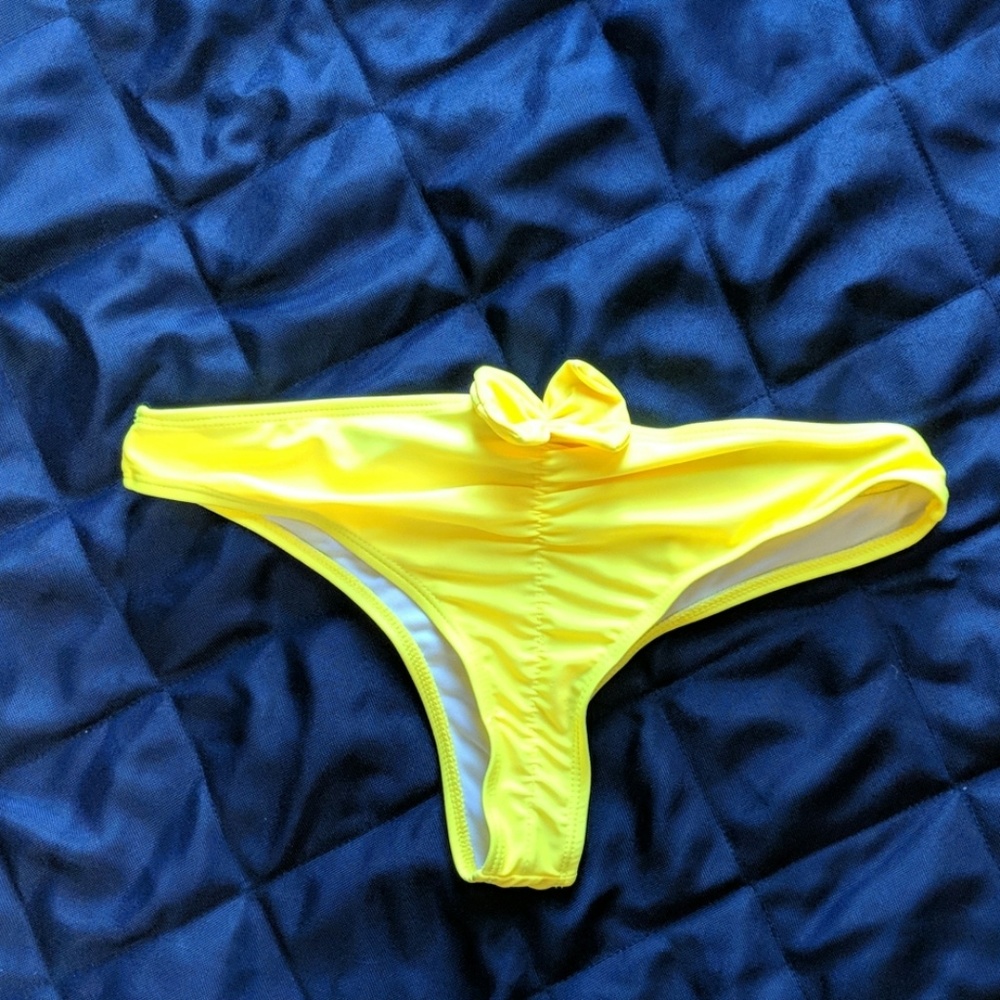 Bikini bottom